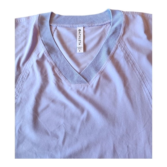 Athleta periwinkle Zephyr v-neck stretch short sleeve curved hem top S - Picture 5 of 13